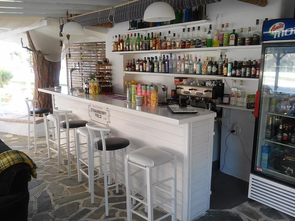 Maistrali Studios Koukounaries Extérieur photo